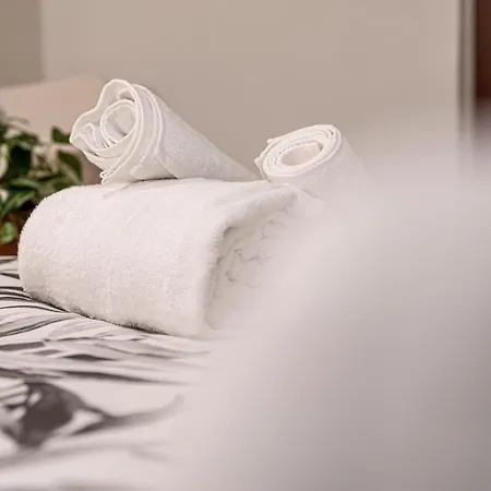 公寓 Bbromagnamia 2 Camere, 5 Ospiti, Parcheggio Gratis, Vicino A Universita, Ospedali, Centro, Stazione, Aeroporto, Romagna *