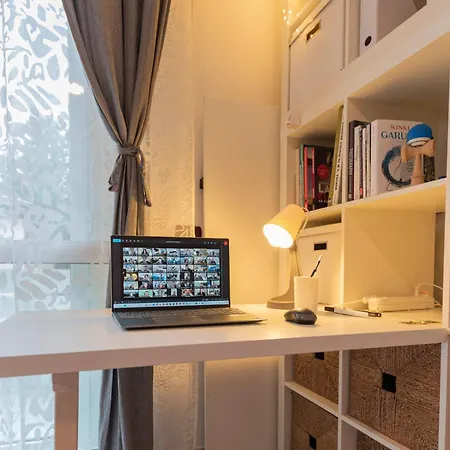 Bbromagnamia 2 Camere, 5 Ospiti, Parcheggio Gratis, Vicino A Universita, Ospedali, Centro, Stazione, Aeroporto, Romagna *