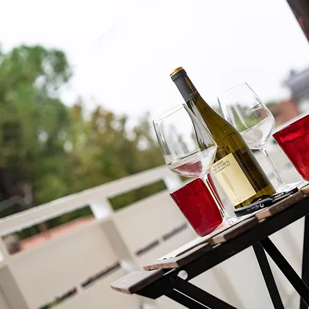 Bbromagnamia 2 Camere, 5 Ospiti, Parcheggio Gratis, Vicino A Universita, Ospedali, Centro, Stazione, Aeroporto, Romagna דירה *