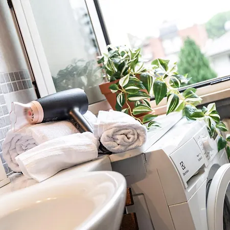 Bbromagnamia 2 Camere, 5 Ospiti, Parcheggio Gratis, Vicino A Universita, Ospedali, Centro, Stazione, Aeroporto, Romagna *