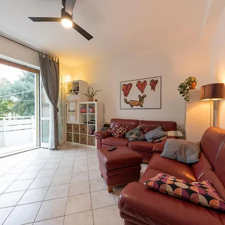 Apartmán Bbromagnamia 2 Camere, 5 Ospiti, Parcheggio Gratis, Vicino A Universita, Ospedali, Centro, Stazione, Aeroporto, Romagna Forlì