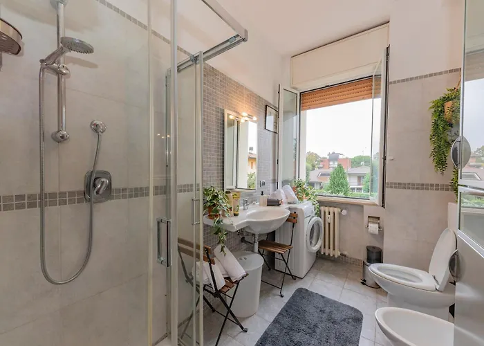 Apartamento Bbromagnamia 2 Camere, 5 Ospiti, Parcheggio Gratis, Vicino A Universita, Ospedali, Centro, Stazione, Aeroporto, Romagna *